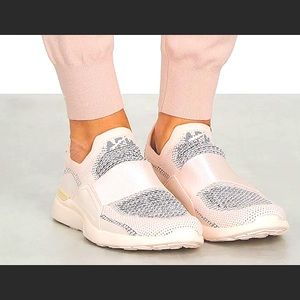 APL women’s techloom bliss